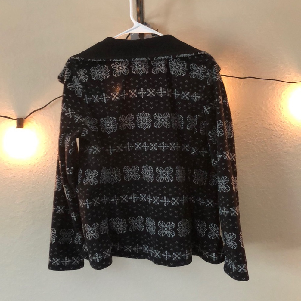 winter jacket - Picture 2 of 3